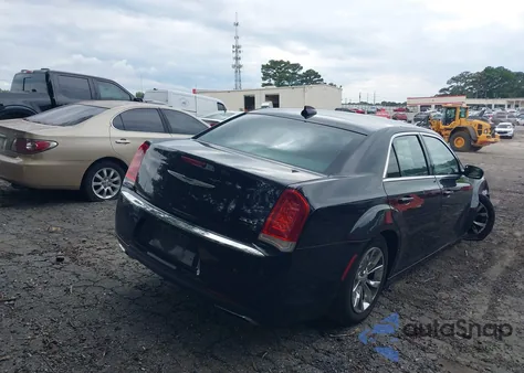 2015 Chrysler 300 Limited z USA, uszkodzony, nr VIN 2C3CCAAG0FH864299